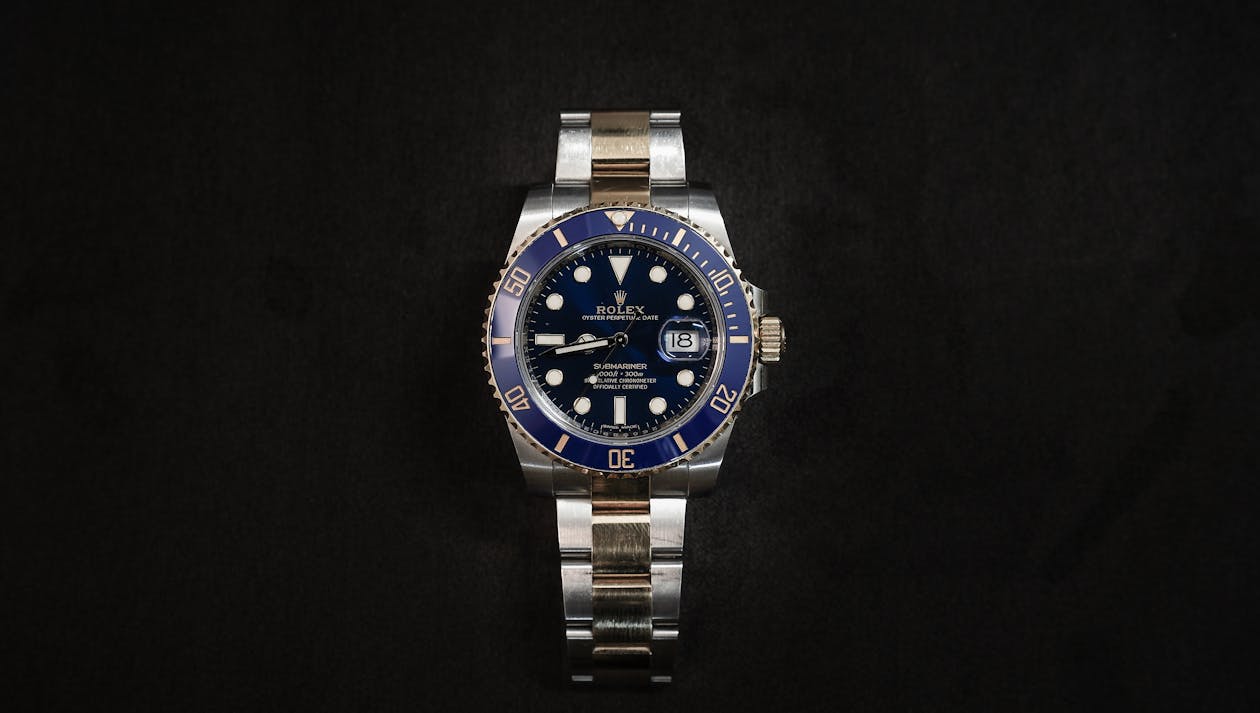 Patek Philippe vs Rolex: Which Timepiece Holds Value Better in 2026?