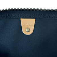 Louis Vuitton X Supreme KeepAll - View 10
