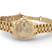 Rolex Oyster Perpetual Datejust - View 3
