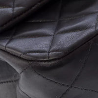 Chanel Classic Flap Medium in black lambskin leather, gold hardware – image 15