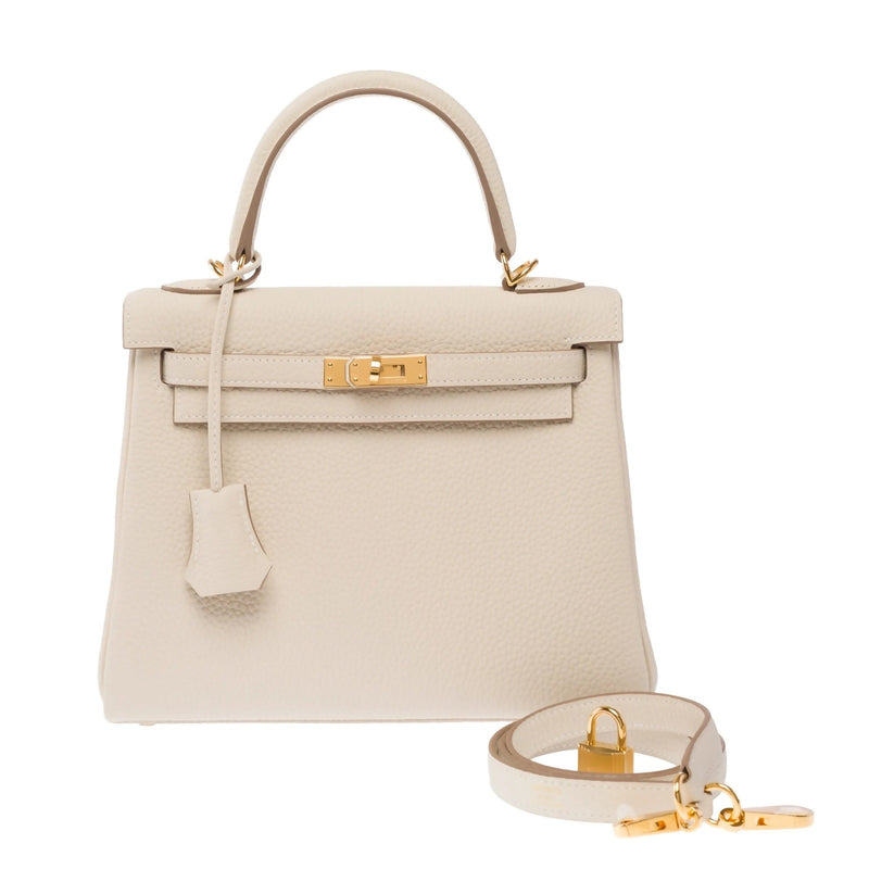 Hermès Kelly 25 in Craie Togo leather, gold hardware – image 1