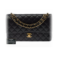 Chanel Classic Flap Medium - View 2